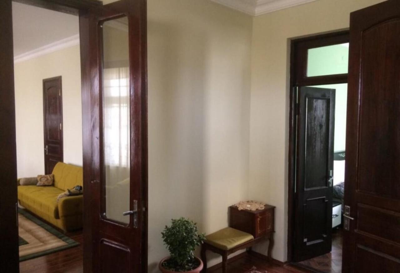 Kobuleti 4-Bedroom Apartment Luaran gambar