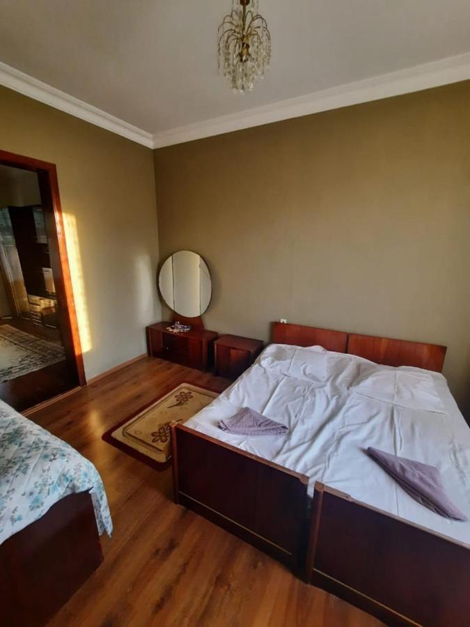 Kobuleti 4-Bedroom Apartment Luaran gambar